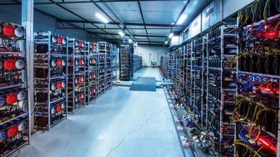 Modern Mining Farm Setup